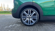 MINI Clubman 1.5 Cooper Exclusive Premium 6dr Auto Petrol Estate